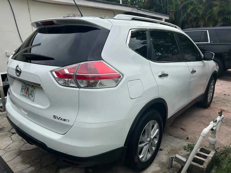 2016 Nissan Rogue - Image 5 of 6
