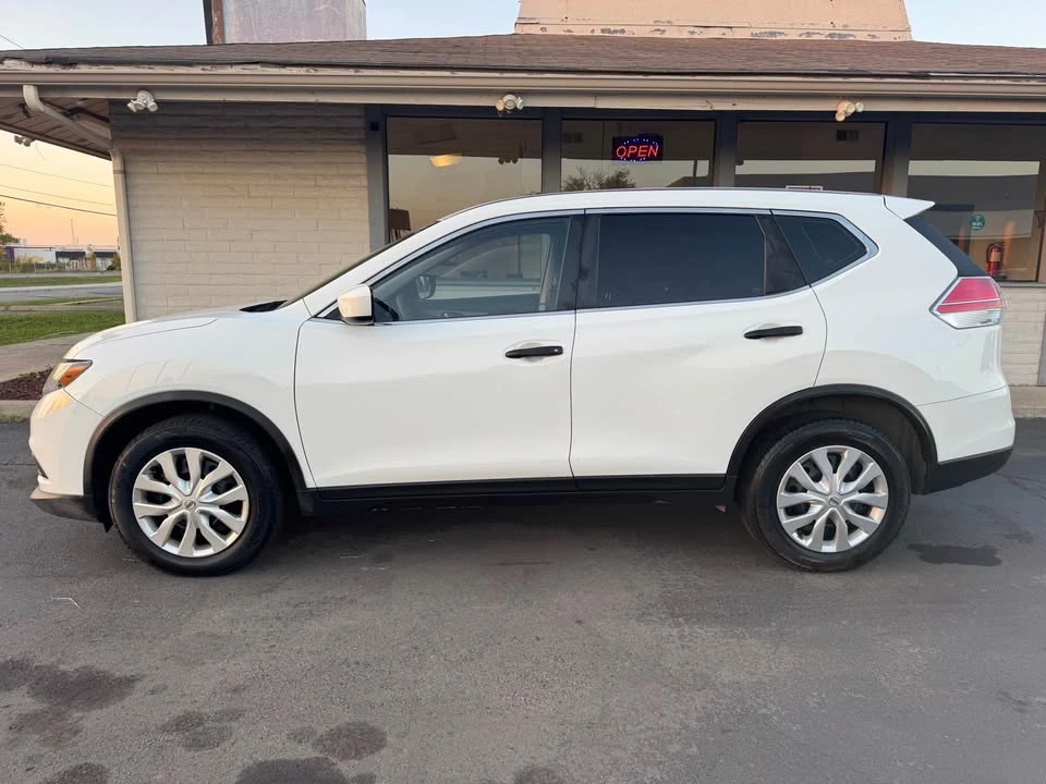 2016 Nissan Rogue - Image 3 of 12