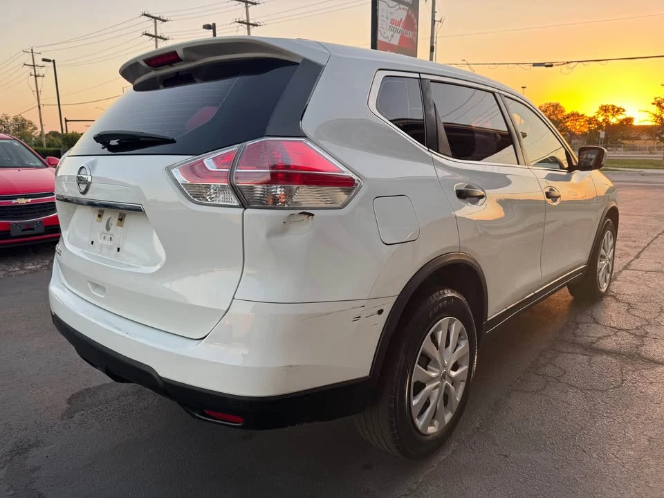 2016 Nissan Rogue - Image 5 of 12