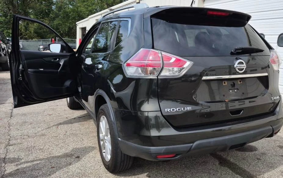 2016 Nissan Rogue - Image 3 of 7