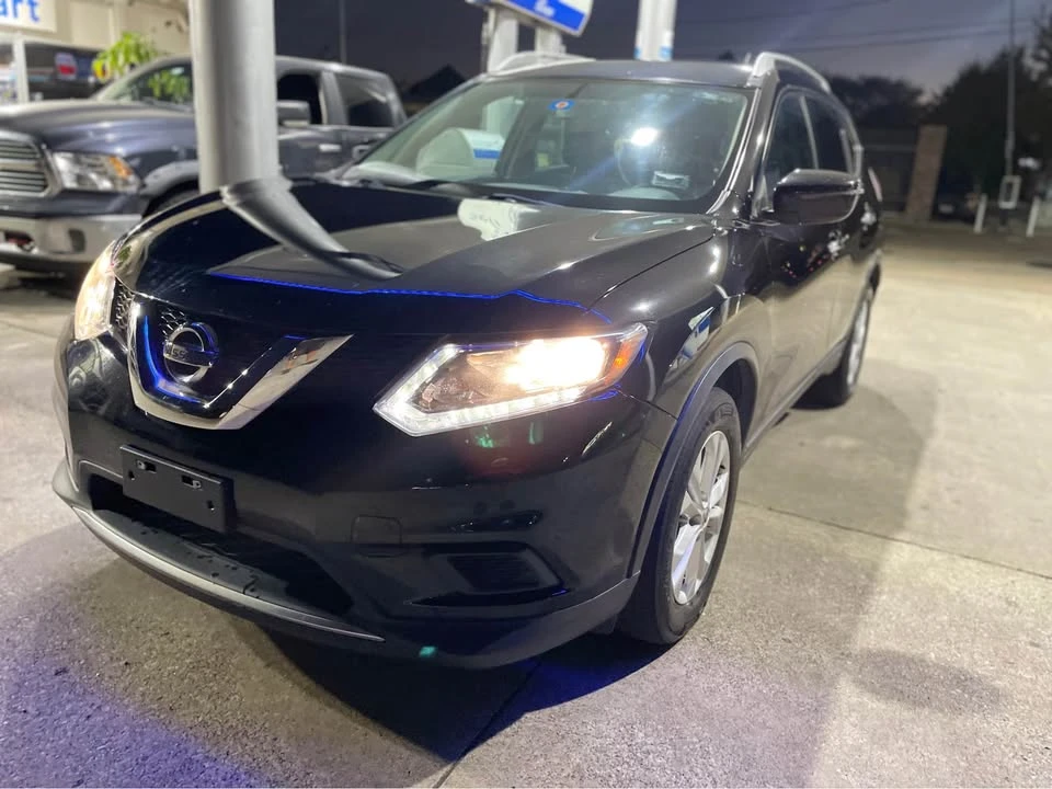 2016 Nissan Rogue - Image 3 of 9