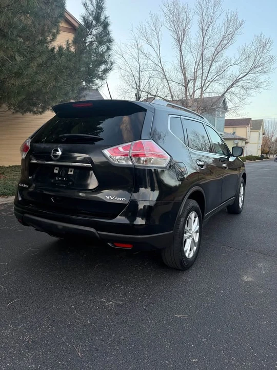 2016 Nissan Rogue - Image 3 of 8