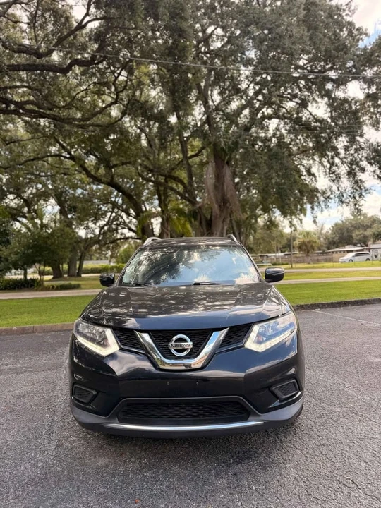 2016 Nissan Rogue - Image 2 of 9