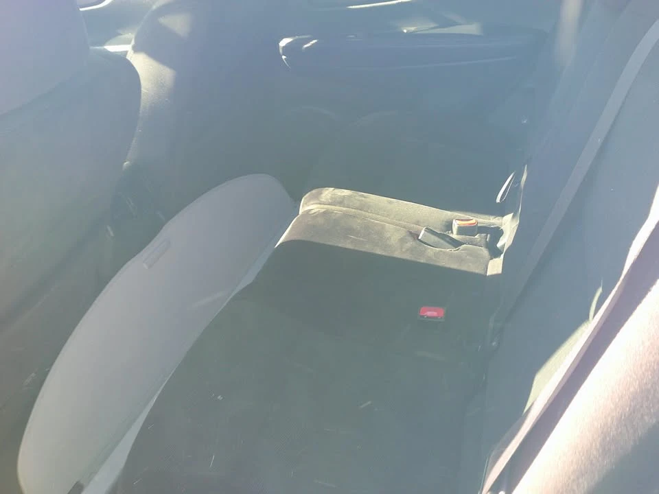 2016 Nissan Rogue - Image 12 of 18