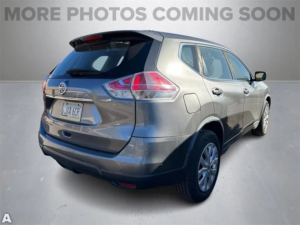 2016 Nissan Rogue - Image 4 of 6