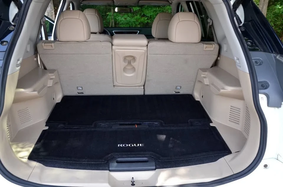 2016 Nissan Rogue - Image 13 of 20