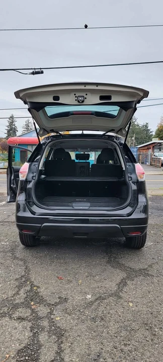 2016 Nissan Rogue - Image 2 of 7