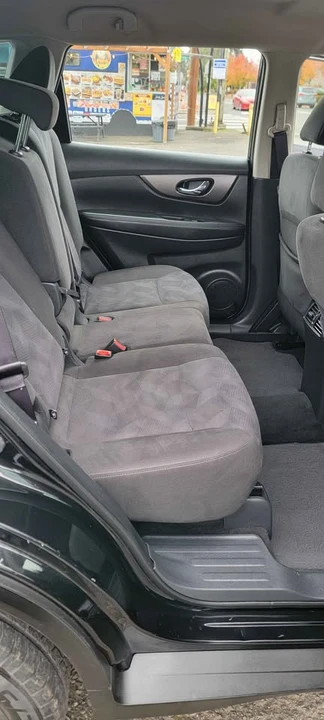 2016 Nissan Rogue - Image 7 of 7