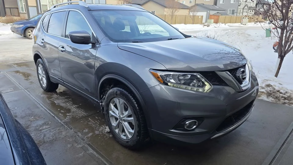 2016 Nissan Rogue - Image 3 of 13