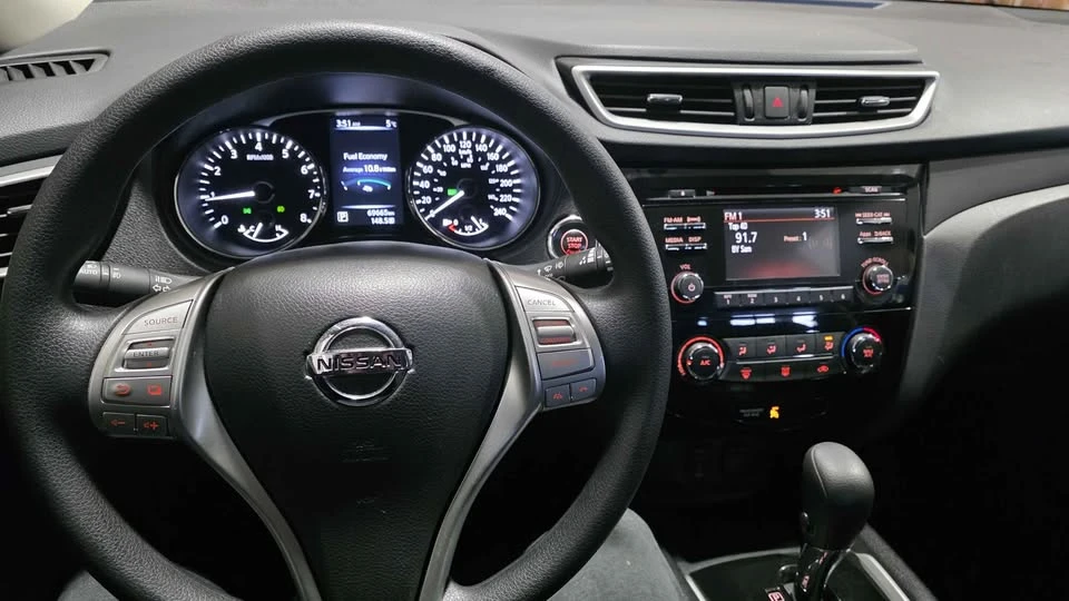 2016 Nissan Rogue - Image 13 of 13