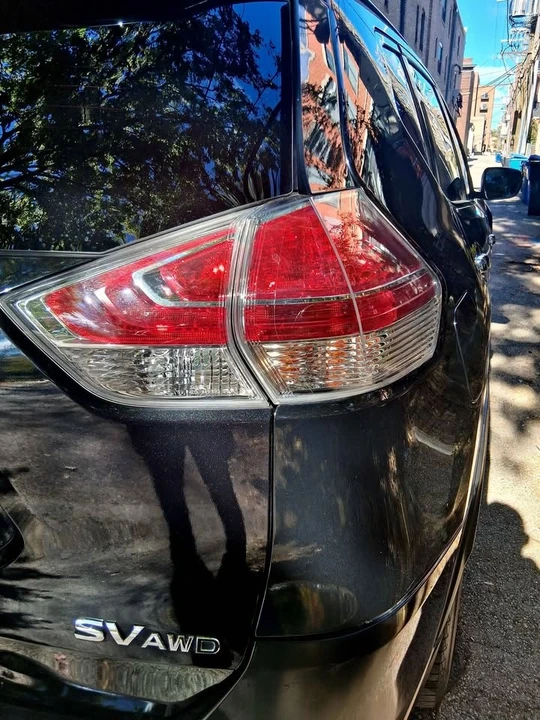 2016 Nissan Rogue - Image 7 of 17