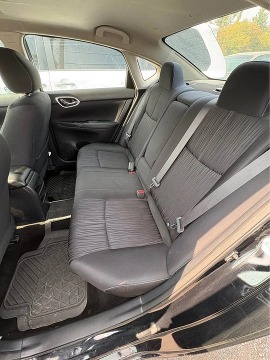 2016 Nissan Sentra 7th Gen - Image 11 of 12