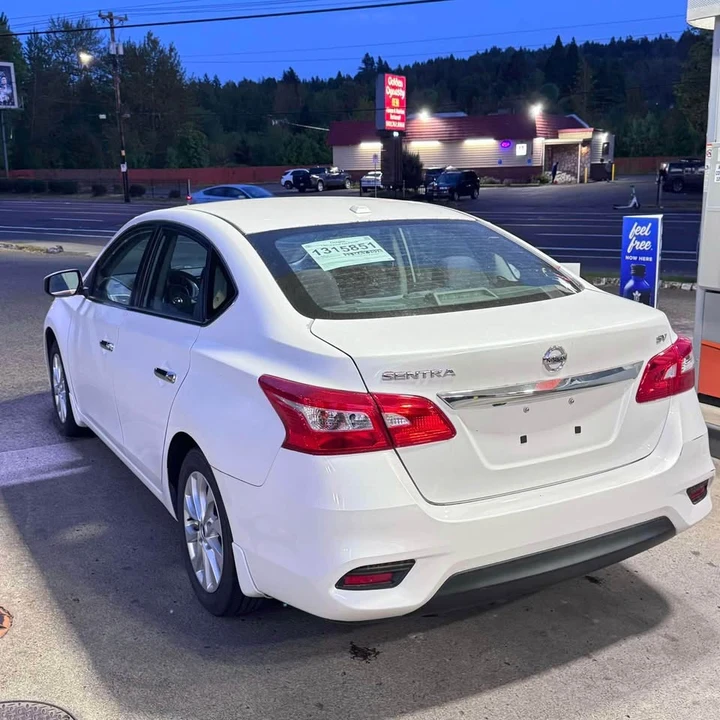 2016 Nissan Sentra 7th Gen - Image 6 of 7