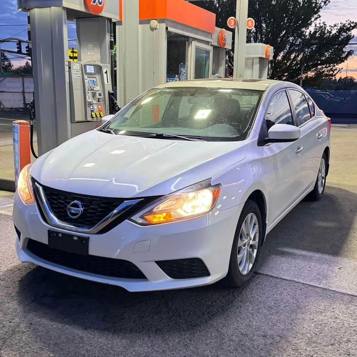 2016 Nissan Sentra 7th Gen - Image 2 of 7
