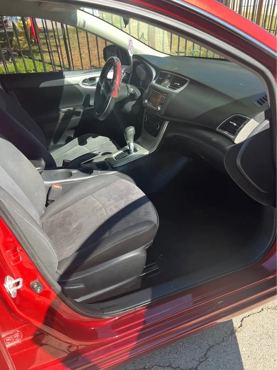 2016 Nissan Sentra 7th Gen - Image 4 of 8