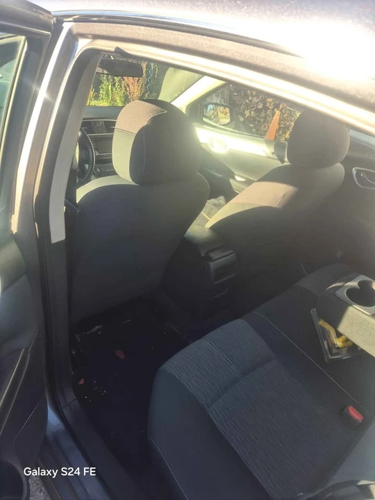 2016 Nissan Sentra 7th Gen - Image 6 of 8