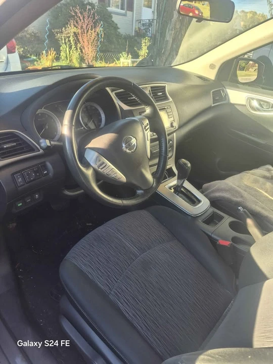 2016 Nissan Sentra 7th Gen - Image 4 of 8