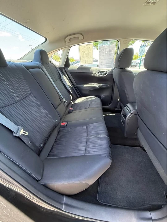 2016 Nissan Sentra 7th Gen - Image 7 of 17