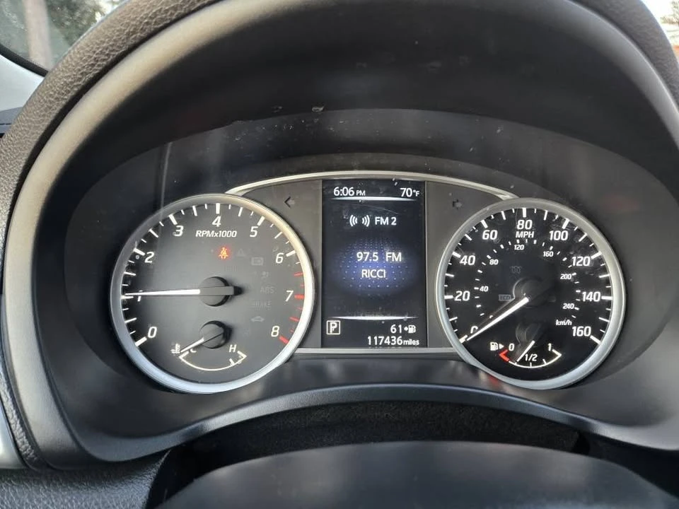 2016 Nissan Sentra 8th Gen - Image 13 of 14