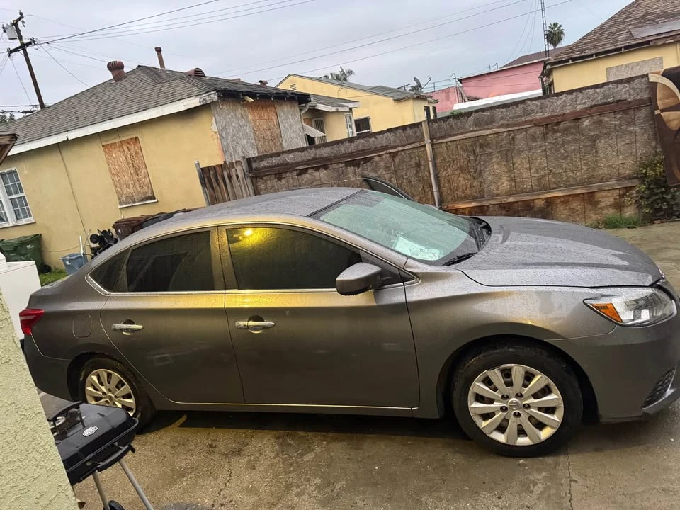 2016 Nissan Sentra 7th Gen - Image 4 of 9