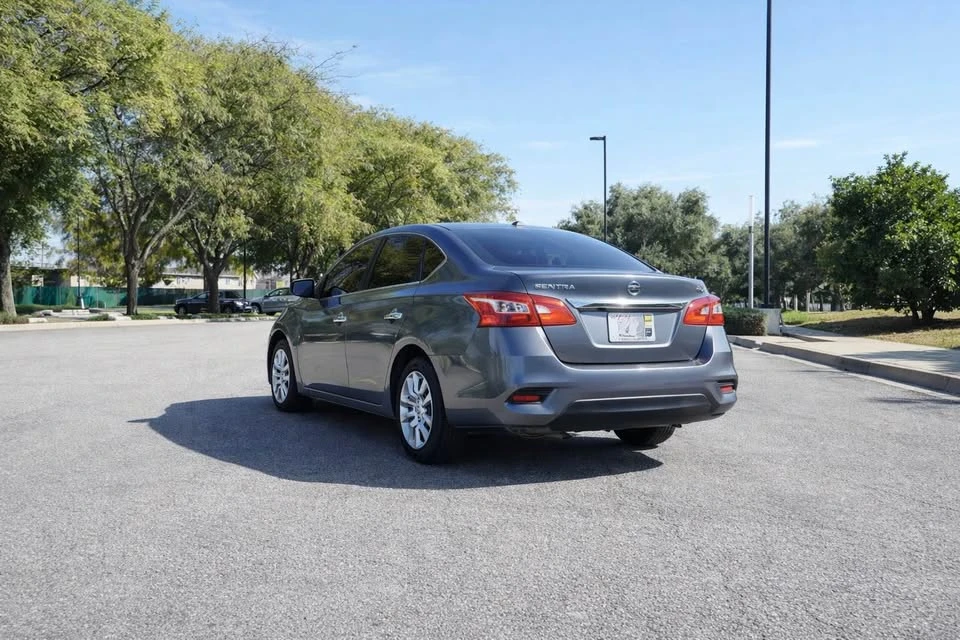 2016 Nissan Sentra 7th Gen - Image 5 of 16