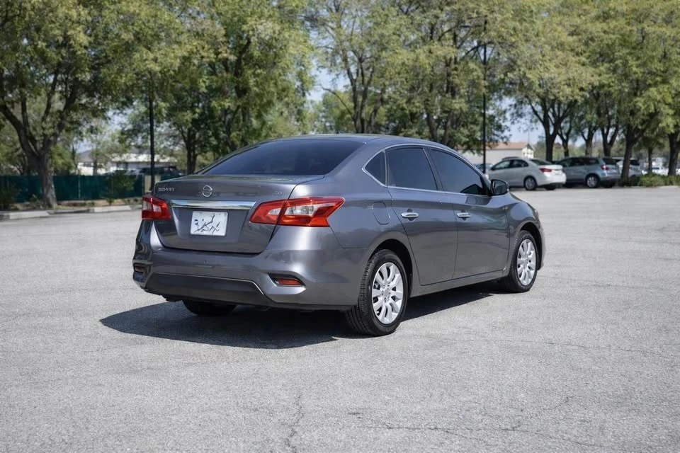 2016 Nissan Sentra 7th Gen - Image 6 of 16
