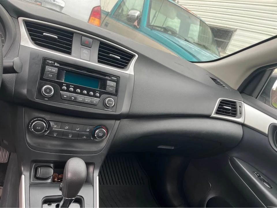 2016 Nissan Sentra 7th Gen - Image 7 of 11