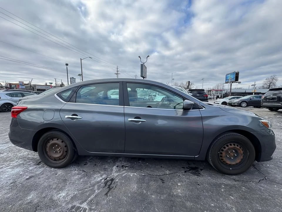 2016 Nissan Sentra 7th Gen - Image 4 of 15