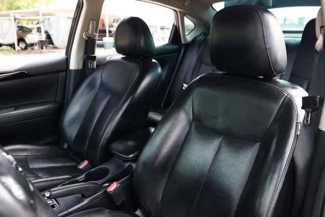 2016 Nissan Sentra 7th Gen - Image 4 of 18