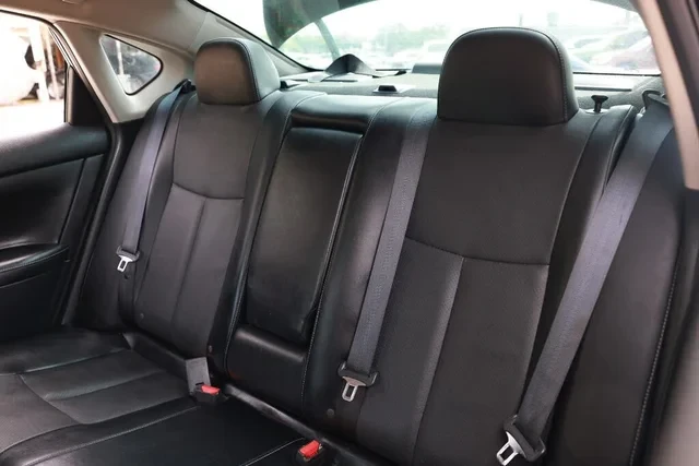2016 Nissan Sentra 7th Gen - Image 6 of 18