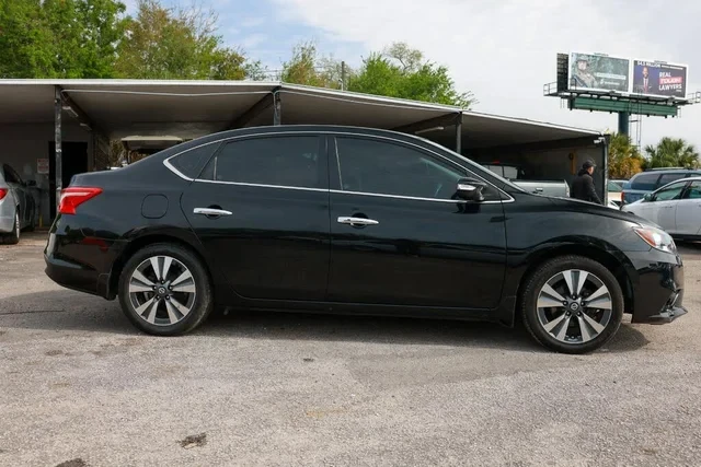 2016 Nissan Sentra 7th Gen - Image 11 of 18