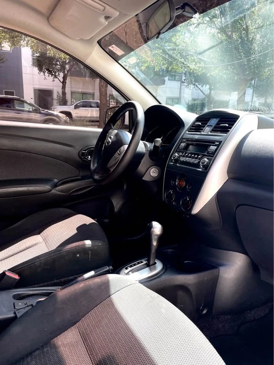2016 Nissan Versa - Image 8 of 14