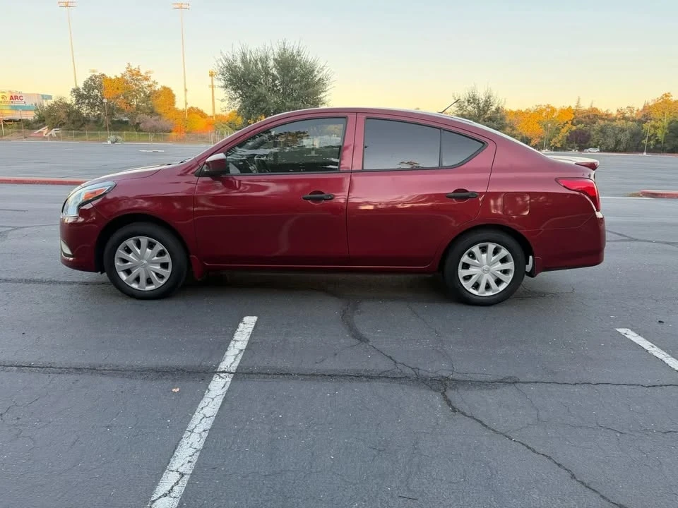 2016 Nissan Versa - Image 4 of 20