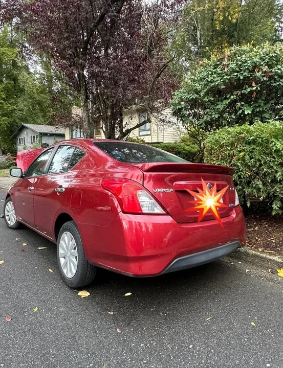 2016 Nissan Versa - Image 5 of 5