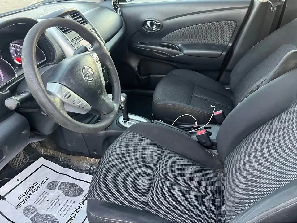 2016 Nissan Versa - Image 13 of 16