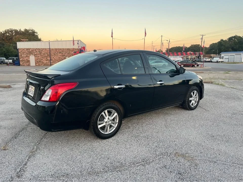2016 Nissan Versa - Image 3 of 16