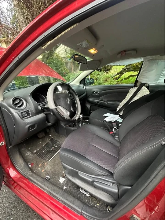 2016 Nissan Versa - Image 3 of 5