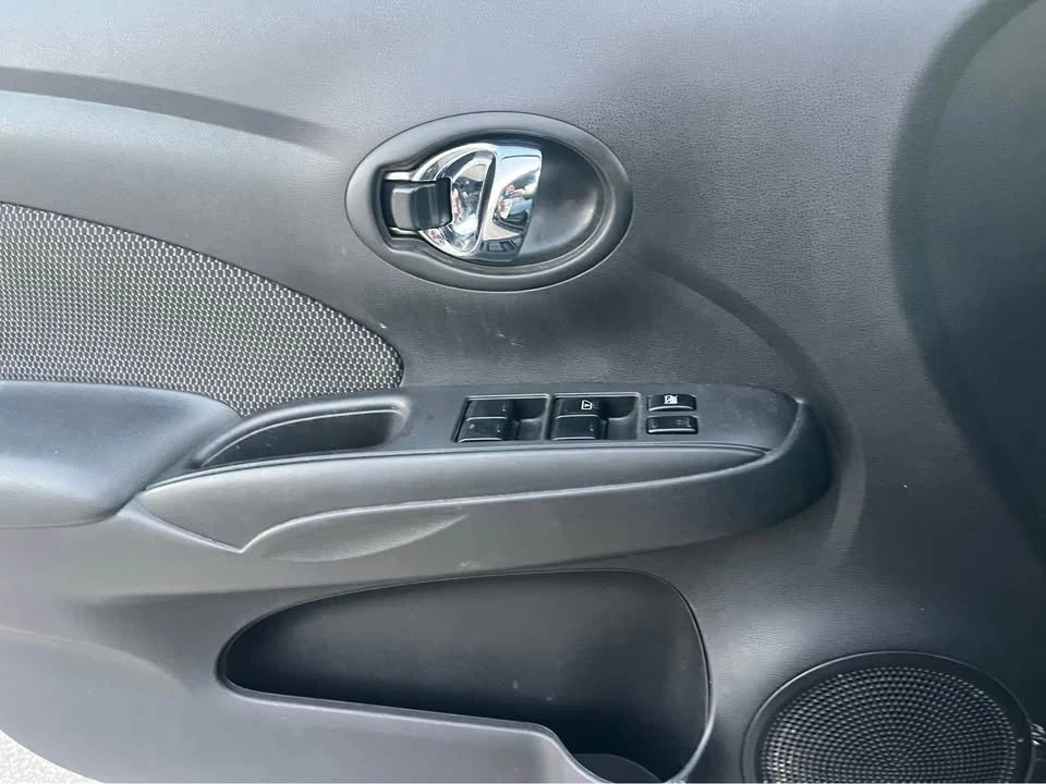 2016 Nissan Versa - Image 12 of 16