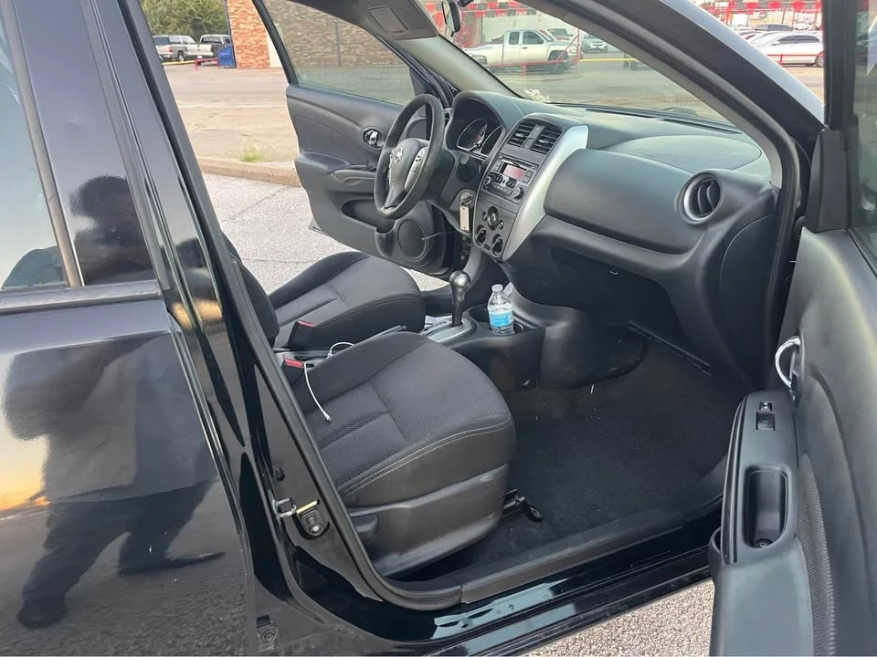 2016 Nissan Versa - Image 14 of 16