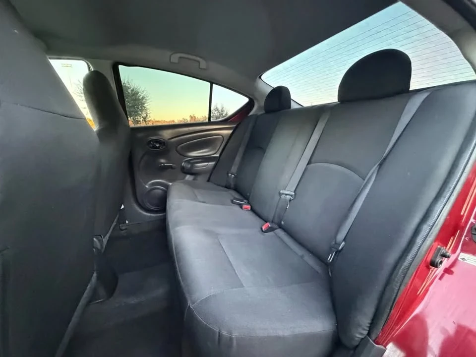 2016 Nissan Versa - Image 13 of 20