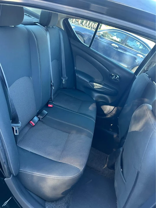 2016 Nissan Versa - Image 9 of 10