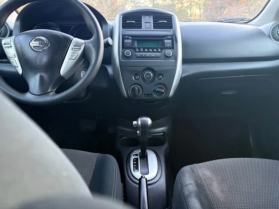 2016 Nissan Versa - Image 6 of 9