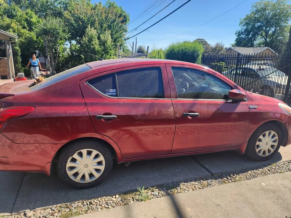2016 Nissan Versa - Image 4 of 5