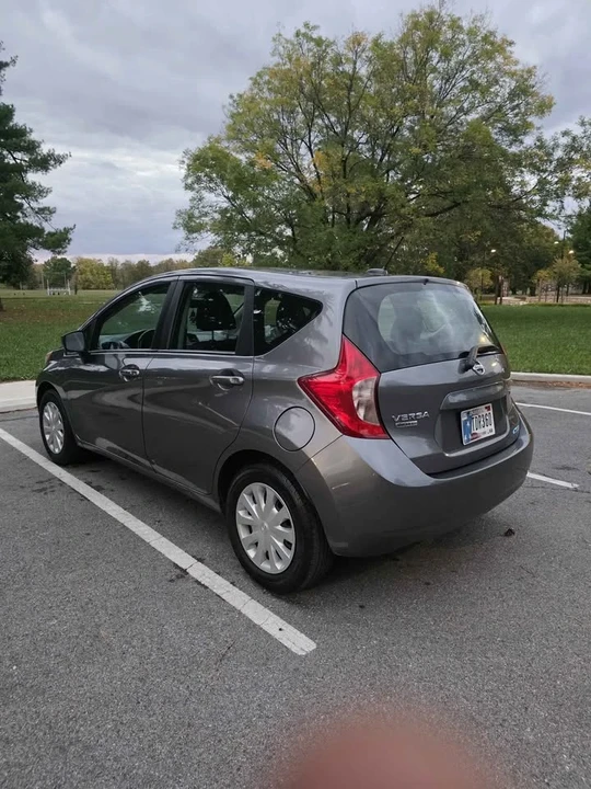 2016 Nissan Versa - Image 3 of 9