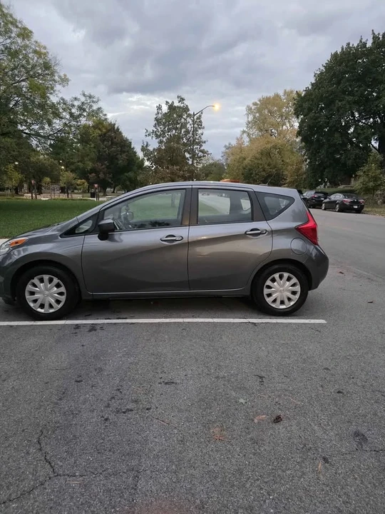 2016 Nissan Versa - Image 4 of 9