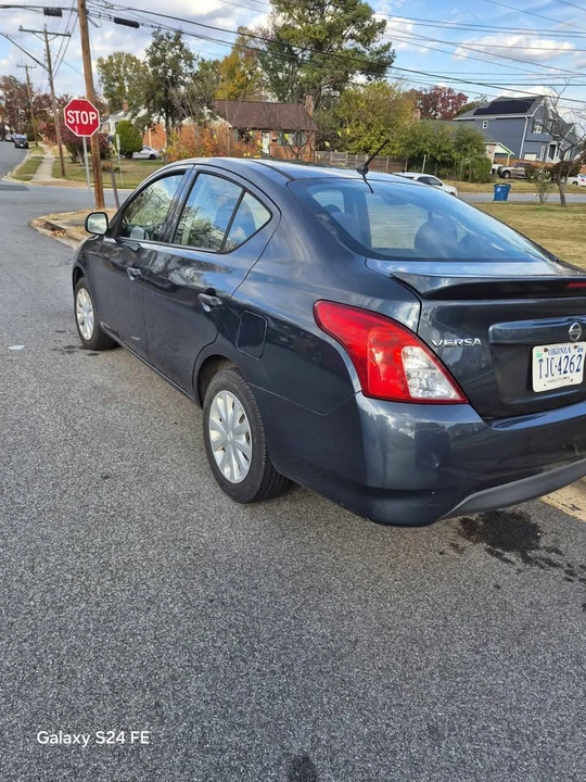 2016 Nissan Versa - Image 2 of 7