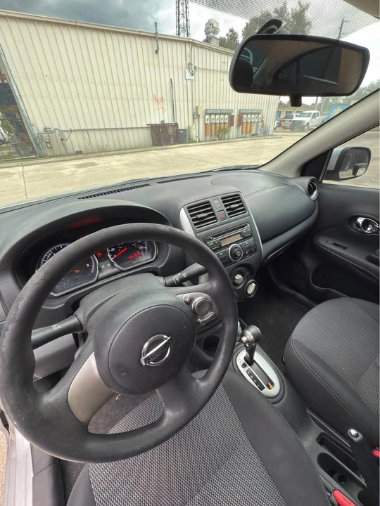 2016 Nissan Versa - Image 2 of 6