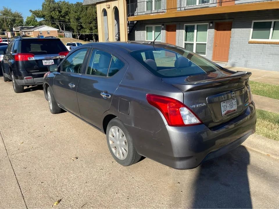 2016 Nissan Versa - Image 6 of 6
