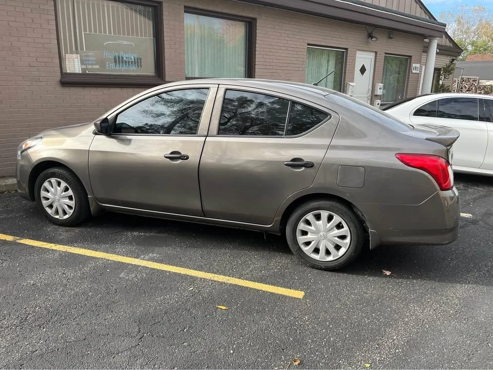 2016 Nissan Versa - Image 8 of 19