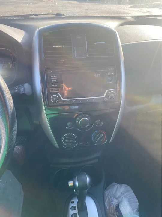 2016 Nissan Versa - Image 9 of 15
